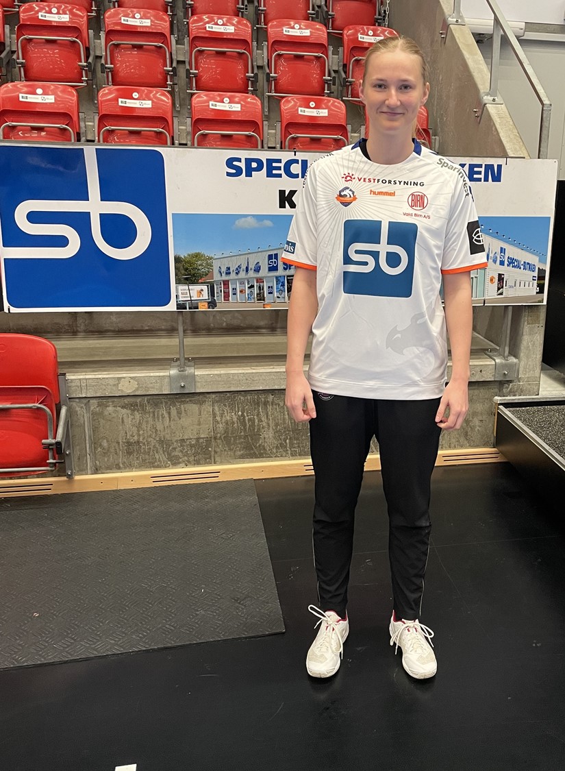 Holstebro Håndbold lejer spiller i HIH